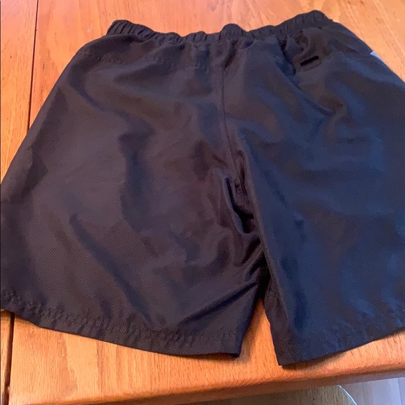 Nike kids swim trunks - Picture 3 of 5